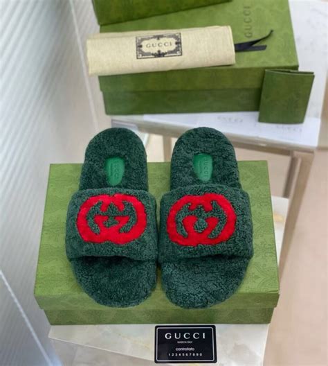 ciabatte pelo gucci donne|Scarpe da donna Gucci .